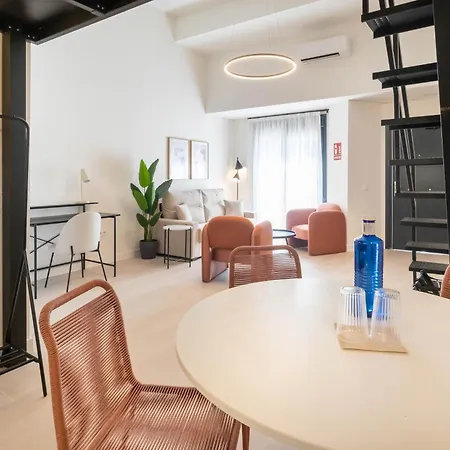 Dobo Perchel Apartment