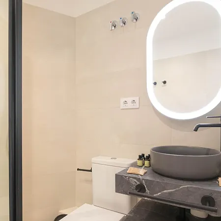 Dobo Perchel Apartment *